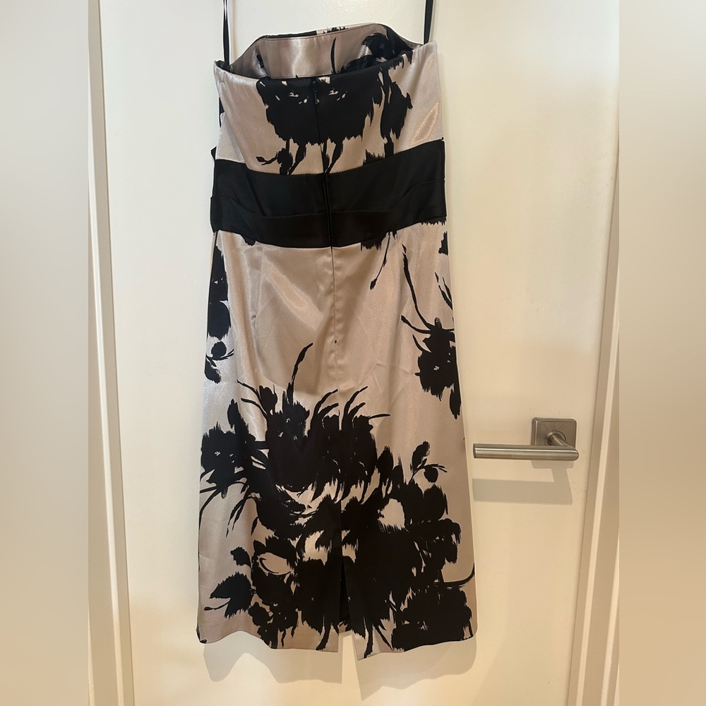 White House Black Market Black Sheath Strapless Cocktail Dress - Picture 2 of 3